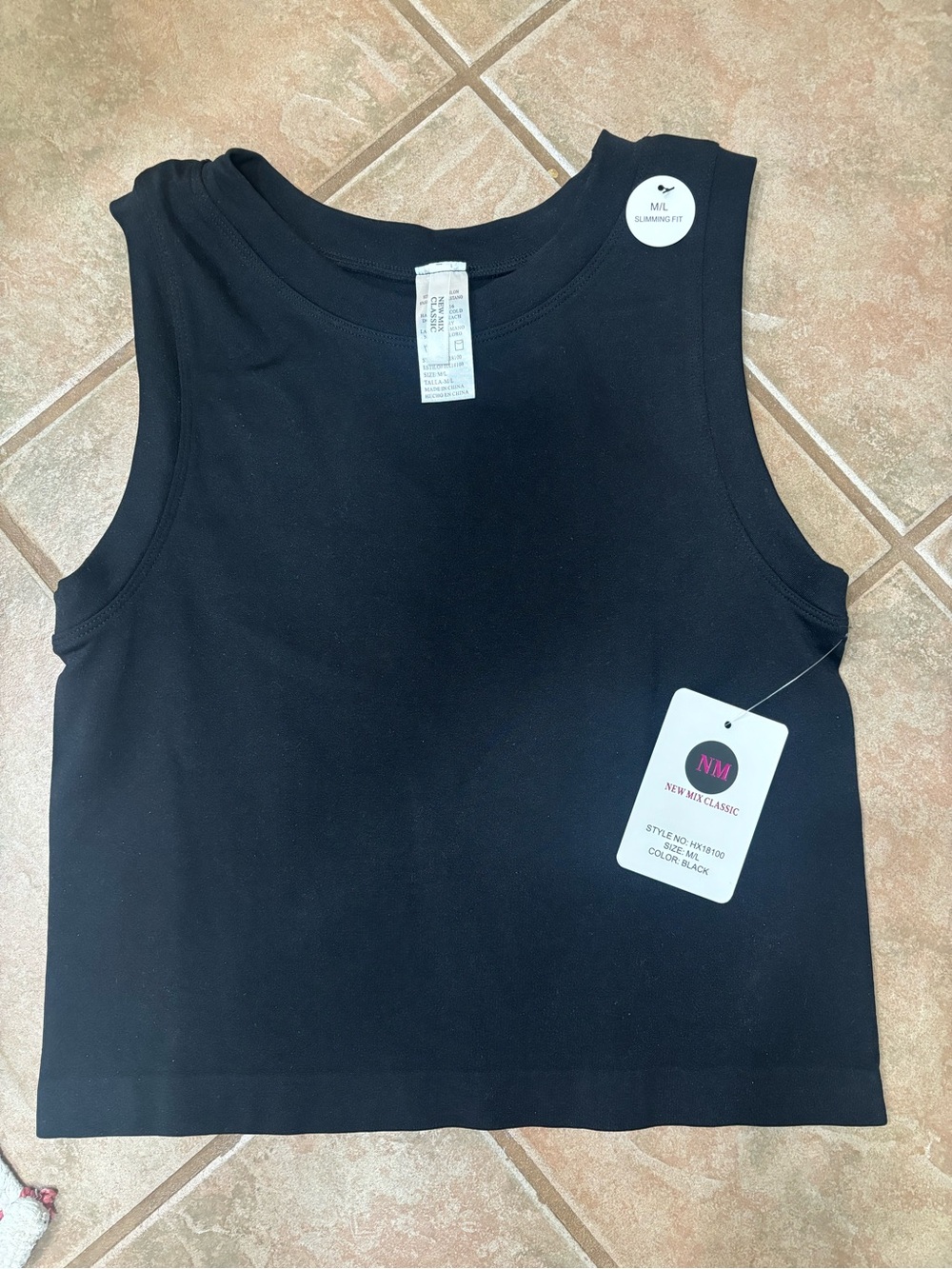 Women's Black Sleeveless Crop Tank
